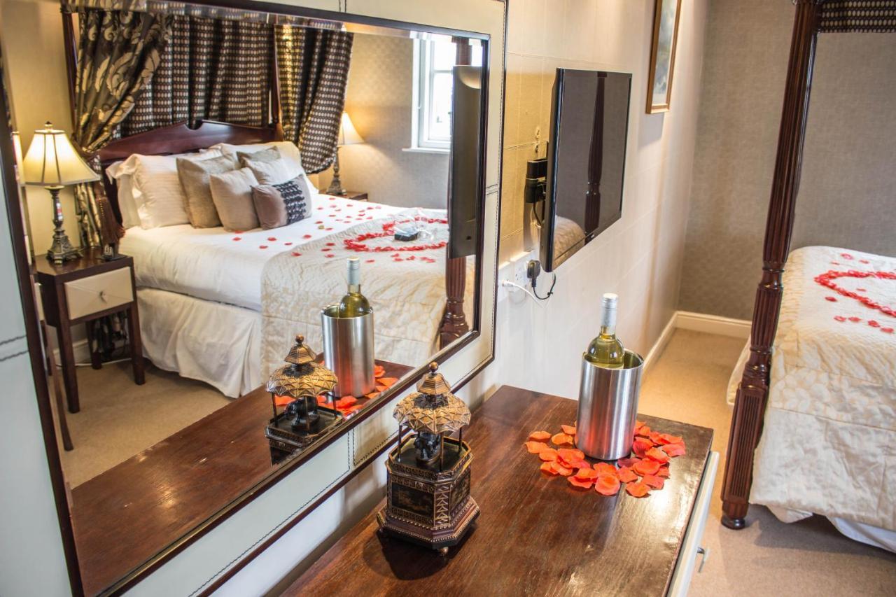 The Howbeck & The Retreat Incl Off-Site Health Club And Parking Ev Point Available Windermere Eksteriør billede