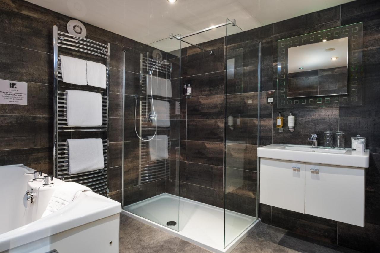 The Howbeck & The Retreat Incl Off-Site Health Club And Parking Ev Point Available Windermere Eksteriør billede